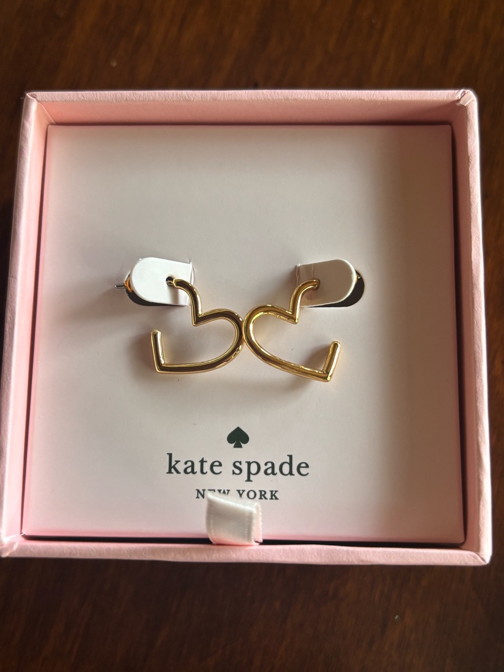 NIB kate spade New York Gold Heart Hoop Earrings
